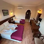 Hotel Astoria Park & Concept