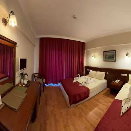 Astoria Park & Concept Отель