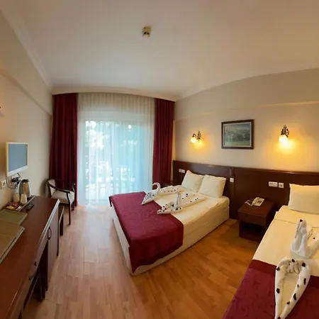 Astoria Park & Concept Отель 4*