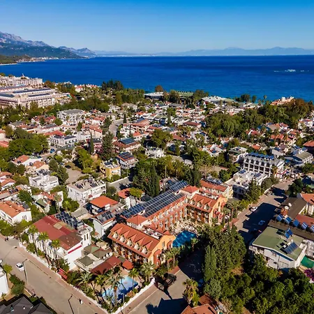 Astoria Park & 4* Antalya