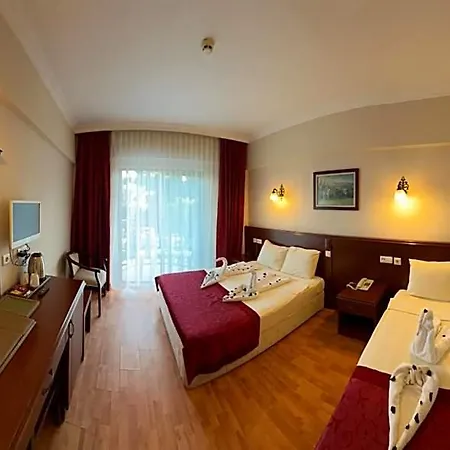 Astoria Park & Concept 4*