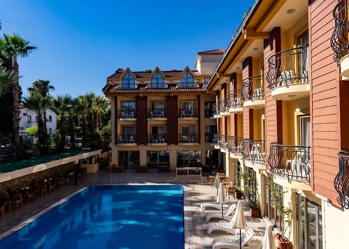 מלון Astoria Park & Concept קמר