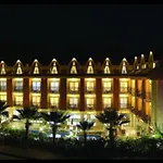 Astoria Park & Concept 4*