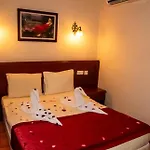 Astoria Park & Concept Hotel