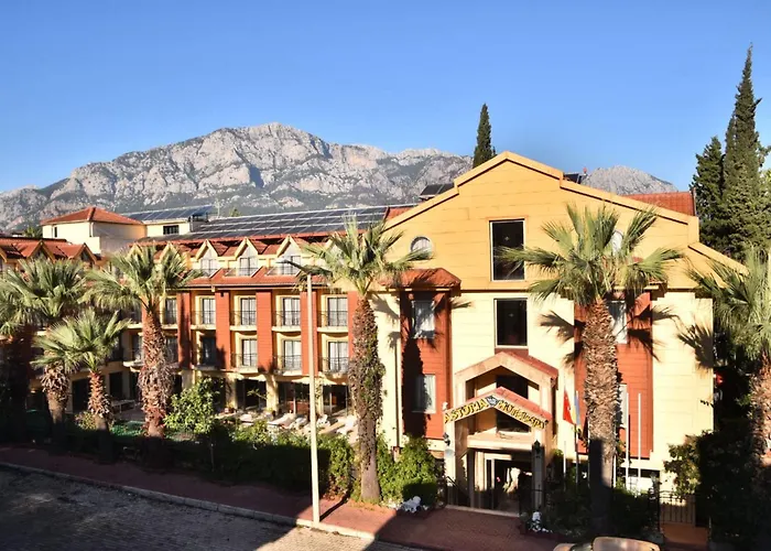 Astoria Park & Concept